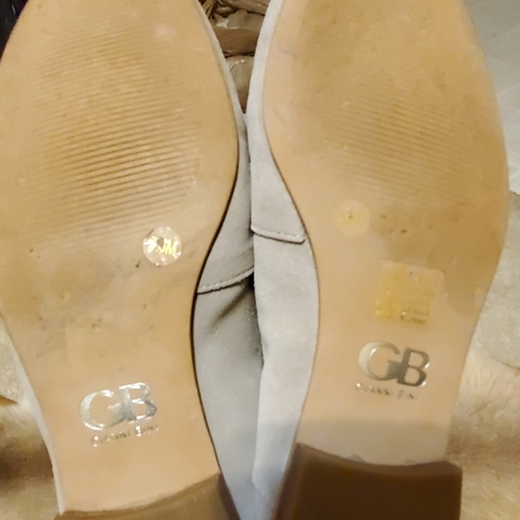 GB TAUPE SLIP ON SHOES - Picture 3 of 4